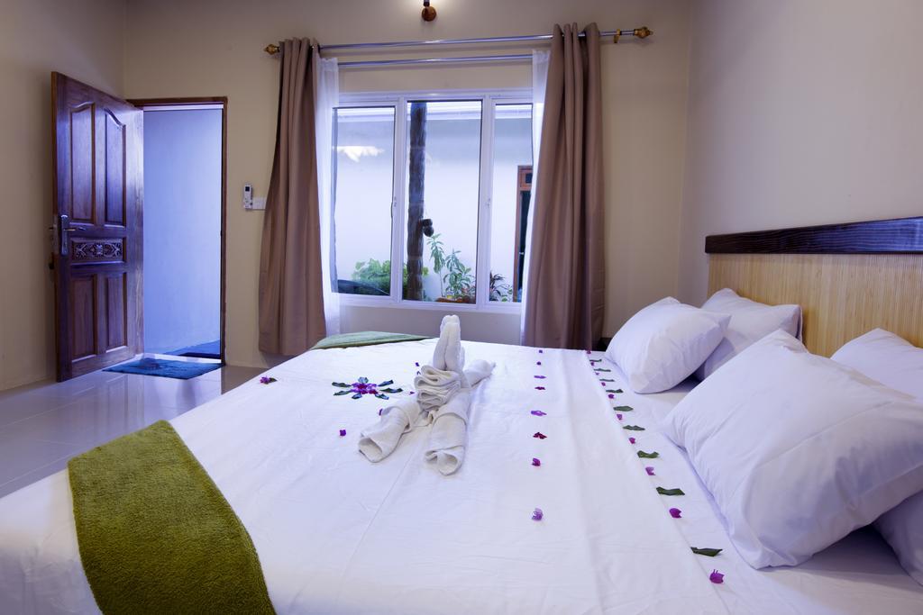 Ari Heaven Thoddoo Maldives Hotel Exterior photo